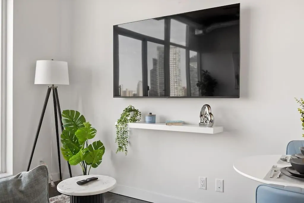 דירה YYC Studio Just Steps From Stampede Park, Luxury Living קנדה