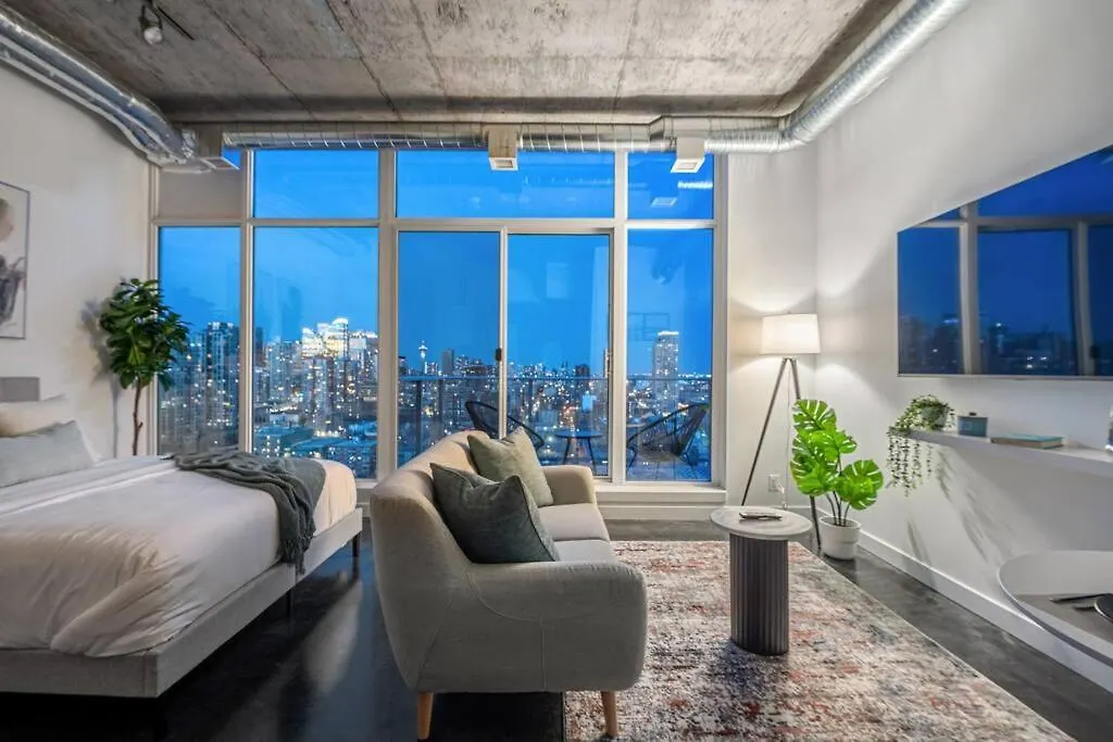 דירה YYC Studio Just Steps From Stampede Park, Luxury Living